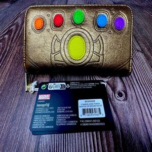 Marvel Loungefly Thanos The Infinity Saga Gauntlet Zip Around Wallet NWT